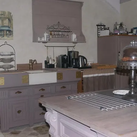 La Bastide Bed & Breakfast *